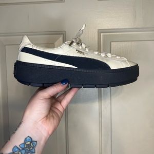 PUMA Platform Navy / White Sneakers - Women’s size 10.5.